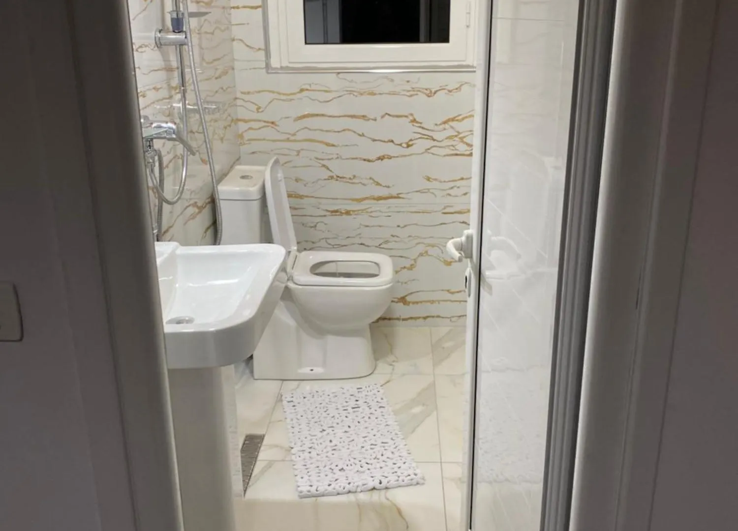 Guest House Rean Berat 0*,  Albanië